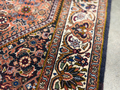 Hand-Knotted Persian Bidjar Rug - 3'7"x5'7"
