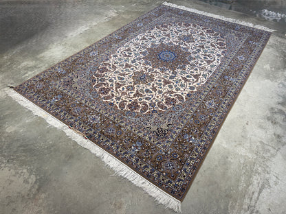 Hand-Knotted Persian Isfahan Rug - Signed Zolfaghari - 6’9”x10’6”