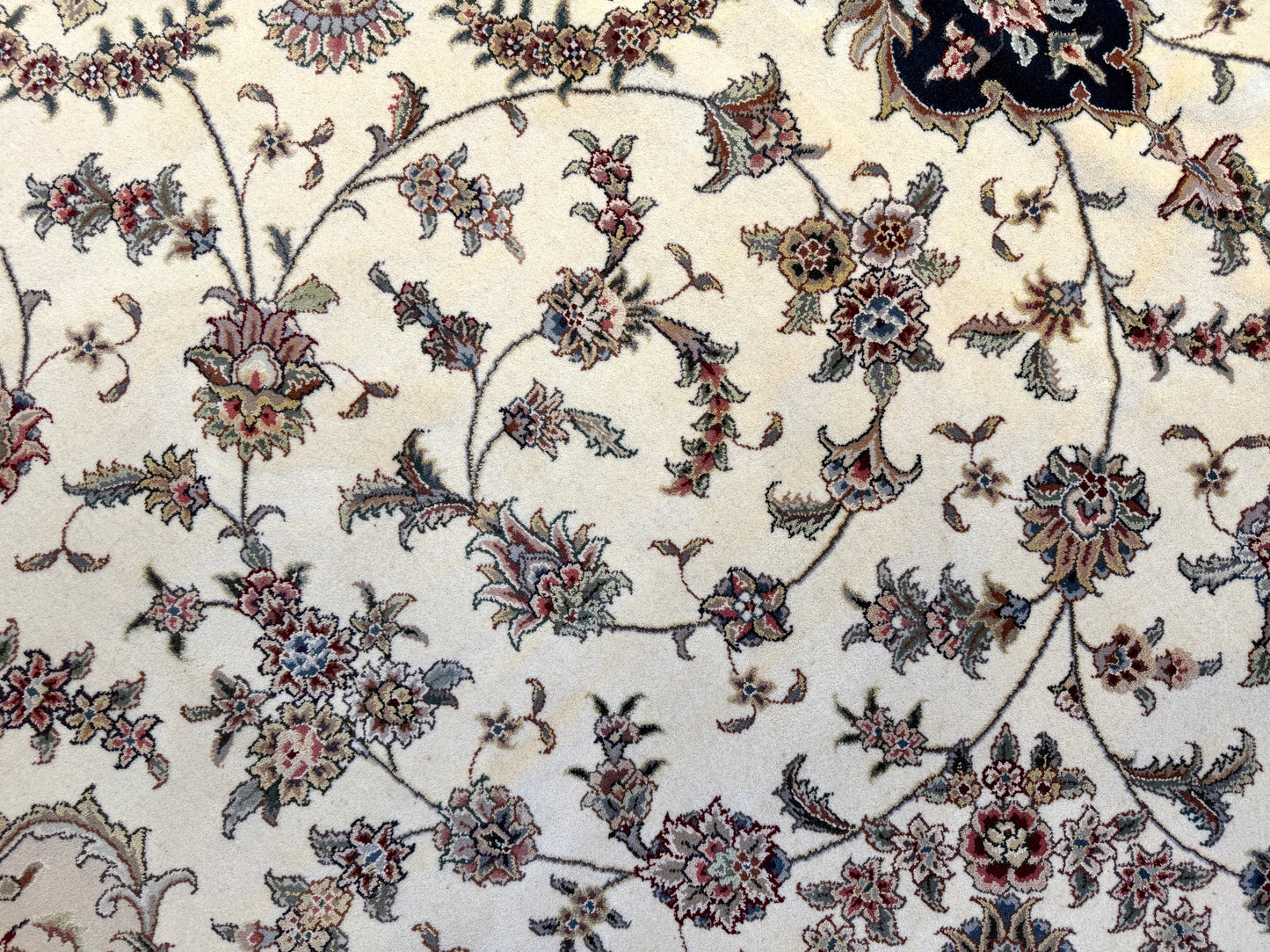 10’x13’8” Hand-Knotted Oriental IndoKashan Area Rug