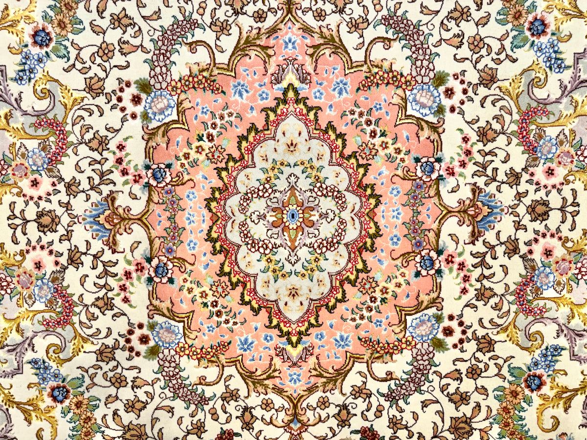 Hand-Knotted 70 Raj Persian Tabriz Rug - 6'8"x10'3"