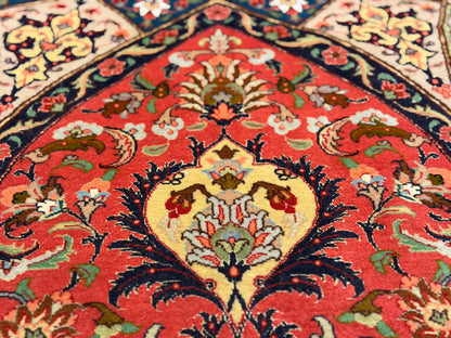 Hand-Knotted 60 Raj Persian Tabriz Rug - Dome Design - 6'8"x10'7"