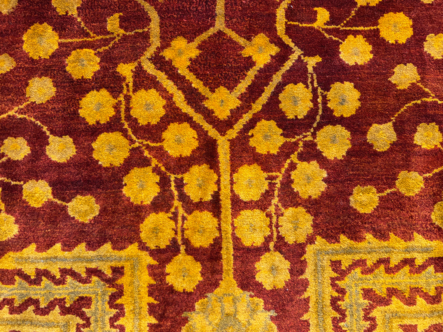 8’1”x9’10” Hand-Knotted Wool Tibetian Area Rug