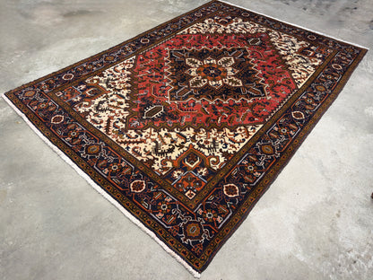 Hand-Knotted Persian Heriz Rug - 6'10"x9'7"