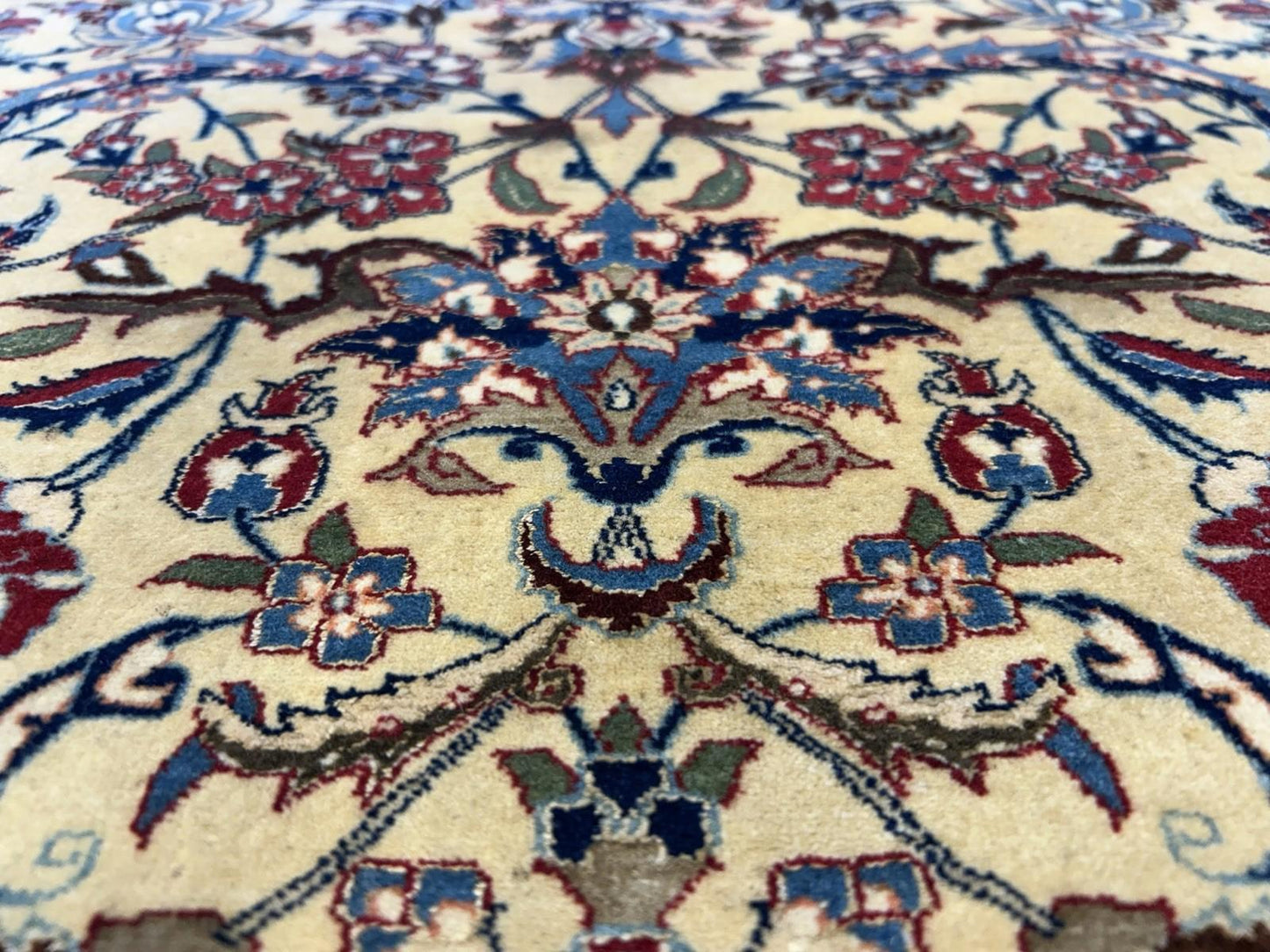 4’11”x7’6” Hand-Knotted Fine Antique Wool Nain Area Rug - All-over Carpet