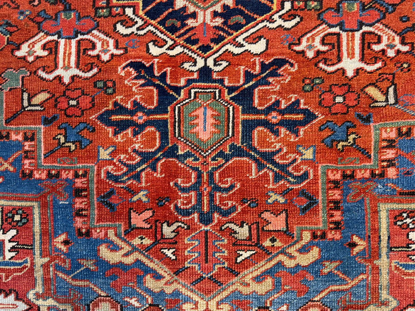Hand-Knotted Persian Heriz Serapi Rug - 8’1”x10’5”