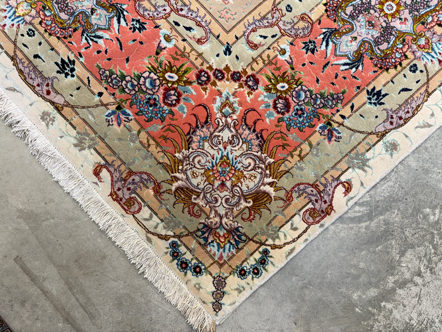 Hand-Knotted 70 Raj Persian Tabriz Rug - Signed - 9’8”x13’9”