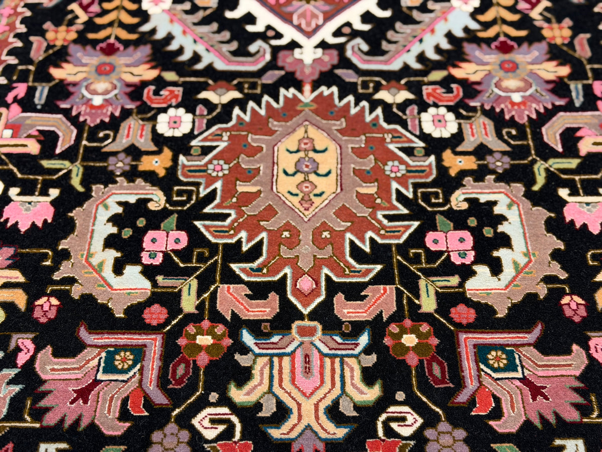 Hand-Knotted 60 Raj Persian Tabriz Heriz Rug - 6'6"x9'6"