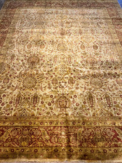 9'x11'9" Handmade 100% Wool All-over Indian Rug