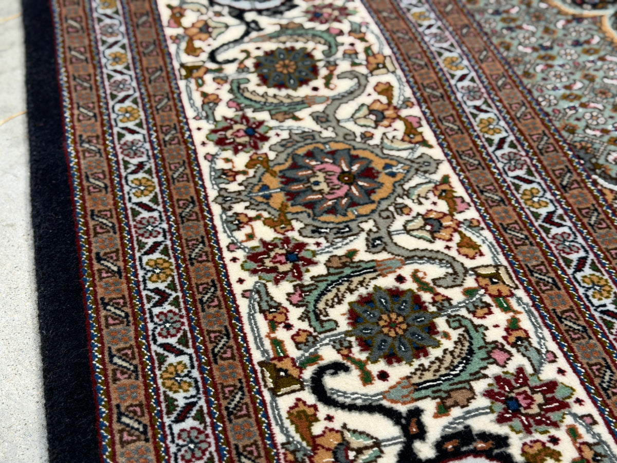 Hand-Knotted Persian Tabriz Mahi Rug - 6'8"x10'