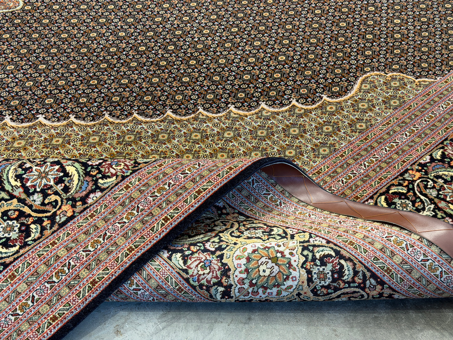 Hand-Knotted Persian Tabriz Mahi Rug - 9’11”x13’6”