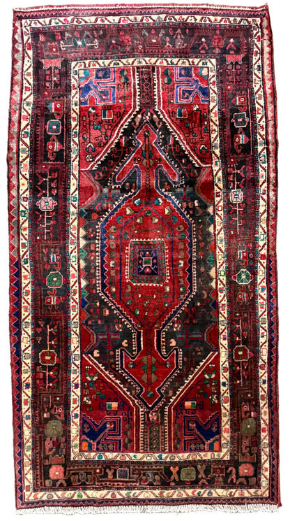 Hand-Knotted Persian Tuyserkan Rug - 4’11”x9’