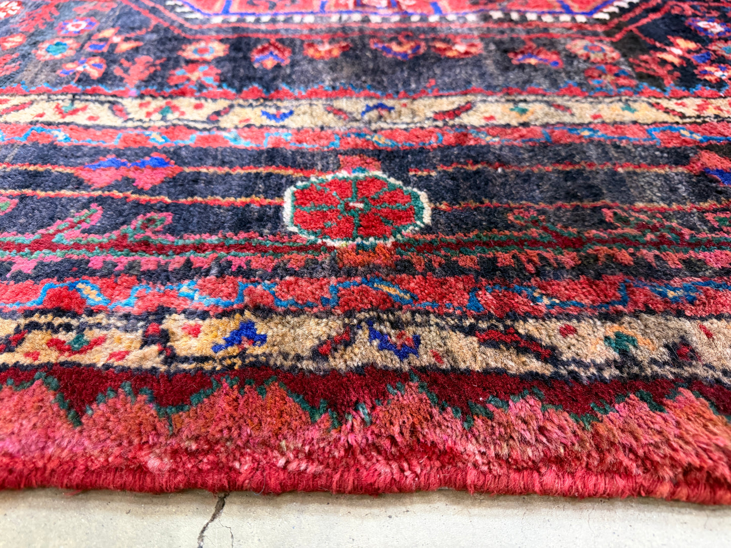 Hand-Knotted Persian Tuyserkan Rug -  5’x9’5”