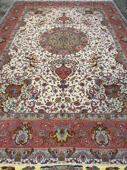 9’9”x13’9” Very Fine Hand-Knotted Persian Tabriz 80 Raj Signed Area Rug