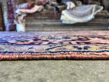 8’ x 11’3” Hand knotted Persian Heriz Rug