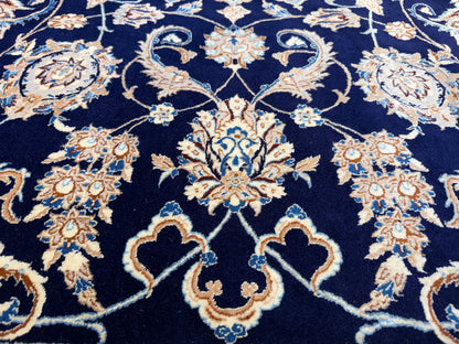Hand-Knotted 4 La Persian Nain Rug - Signed Habibian - 10'4"x14'3"