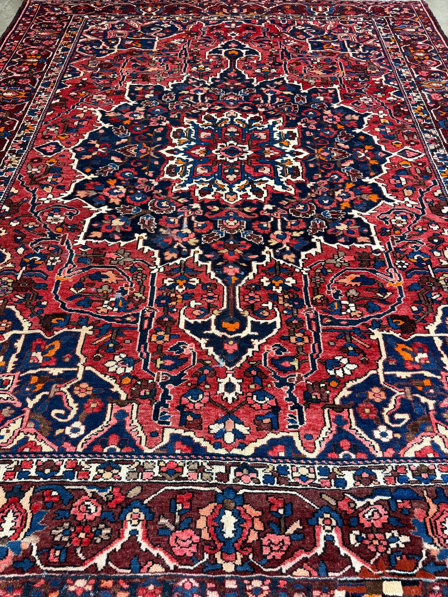 10’x12’5” Hand-Knotted Persian Bakhtiari Area Rug