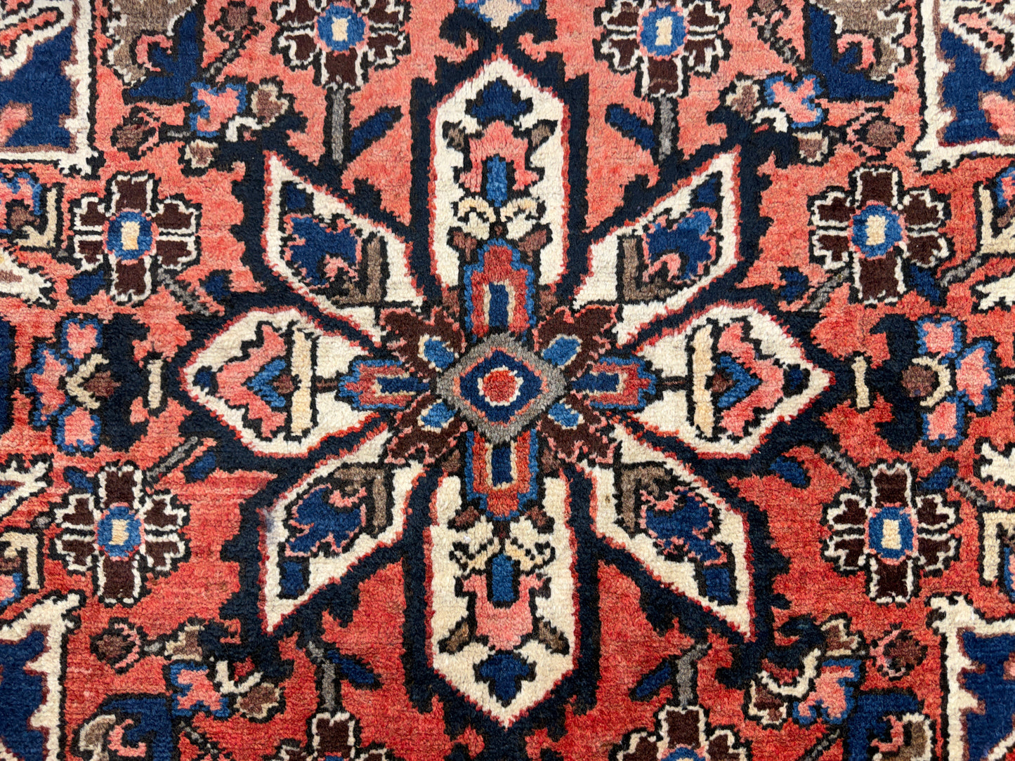 9’8”x12’6” Hand-Knotted Persian Bakhtiari Area Rug