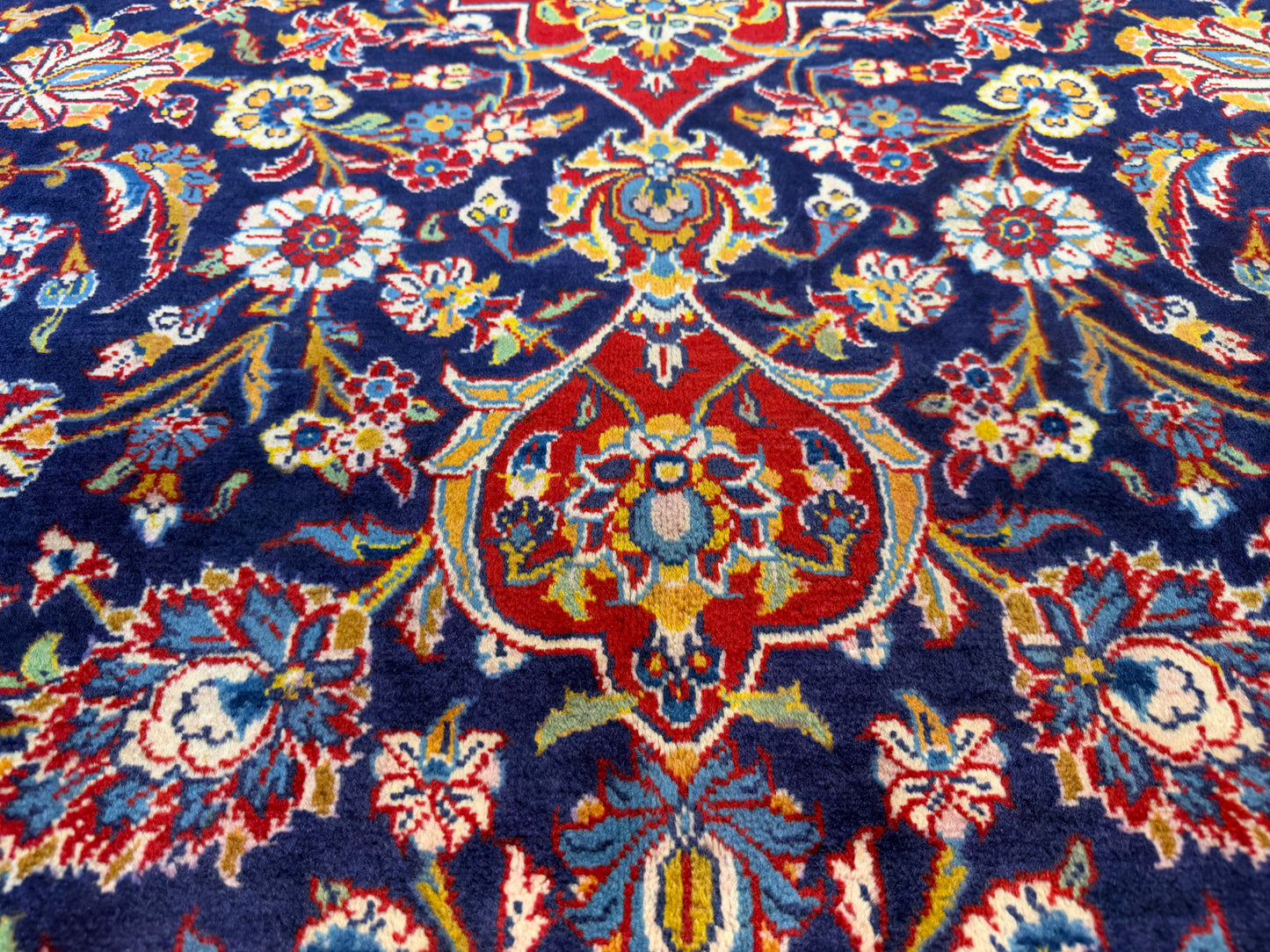 Hand-Knotted Persian Kashan Rug - 9’7”x13’3”