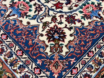 Hand-Knotted Persian Isfahan Rug - 5’3”x8’1”