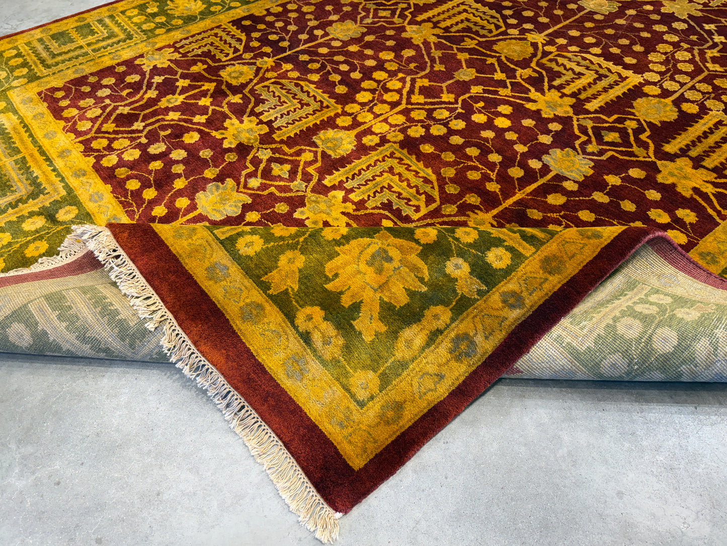 8’1”x9’10” Hand-Knotted Wool Tibetian Area Rug