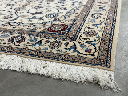 Hand-Knotted 6 La Persian Nain Rug - 5’5”x9’1”