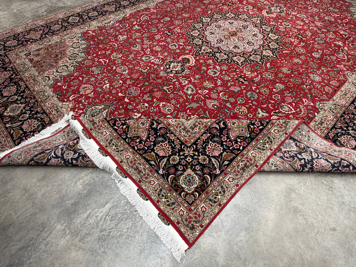 11’6”x16’3” Hand-Knotted Very Fine Wool Persian Tabriz Area Rug 60 Raj