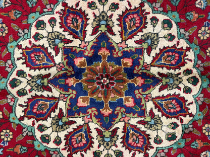 9’11”x13’3” Hand-Knotted Persian Tabriz Rug