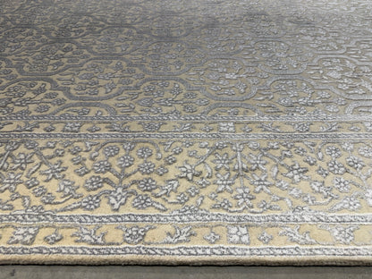 7’9”x10’ Hand-Knotted Carved Wool & Silk All-Over Area Rug