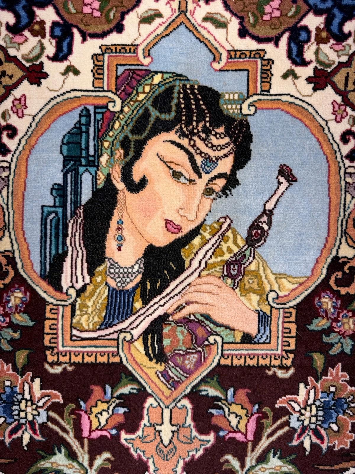 5’7”x7’10” Hand-knotted Pictorial Tabriz Rug