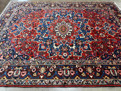 9’1”x12’ Hand-Knotted Wool Bakhtiari Rug