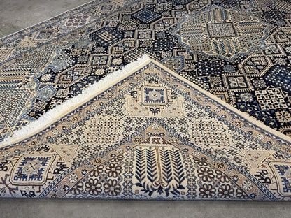 5’2”x8’9” Hand-Knotted Fine Wool & Silk Naine Area Rug - Beige & Blue Geometric