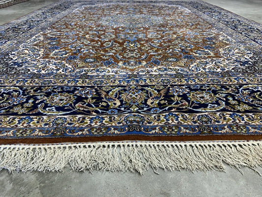 6’10”x9’10” Hand-Knotted  Fine Wool & Silk Isfahane  Area Rug - Medallion Carpet