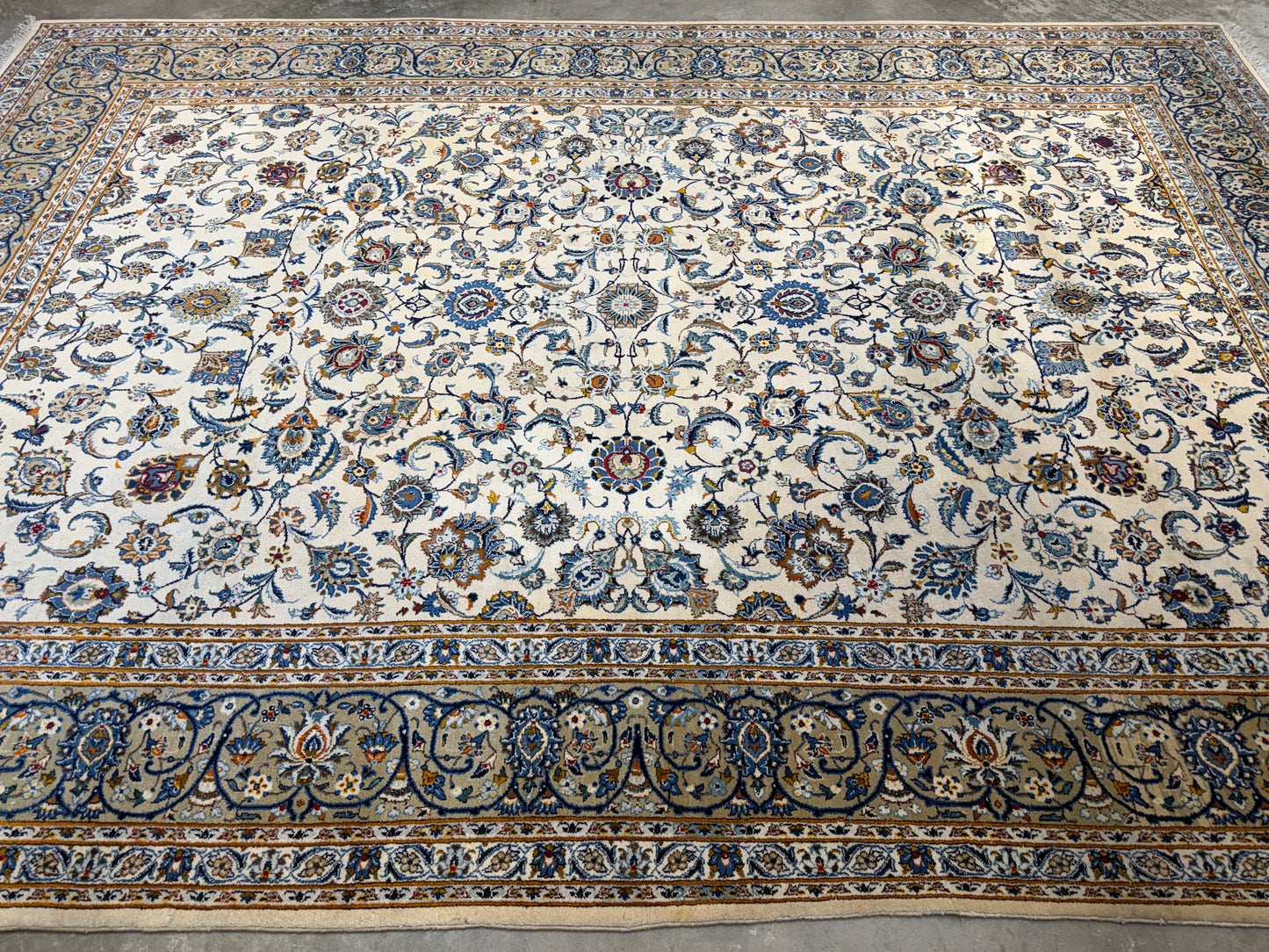 9’4”x13’3” Hand-Knotted Wool Persian Kashan Area Rug