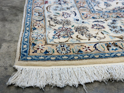 Hand-Knotted 6 La Persian Nain Rug - 5’3”x8’8”
