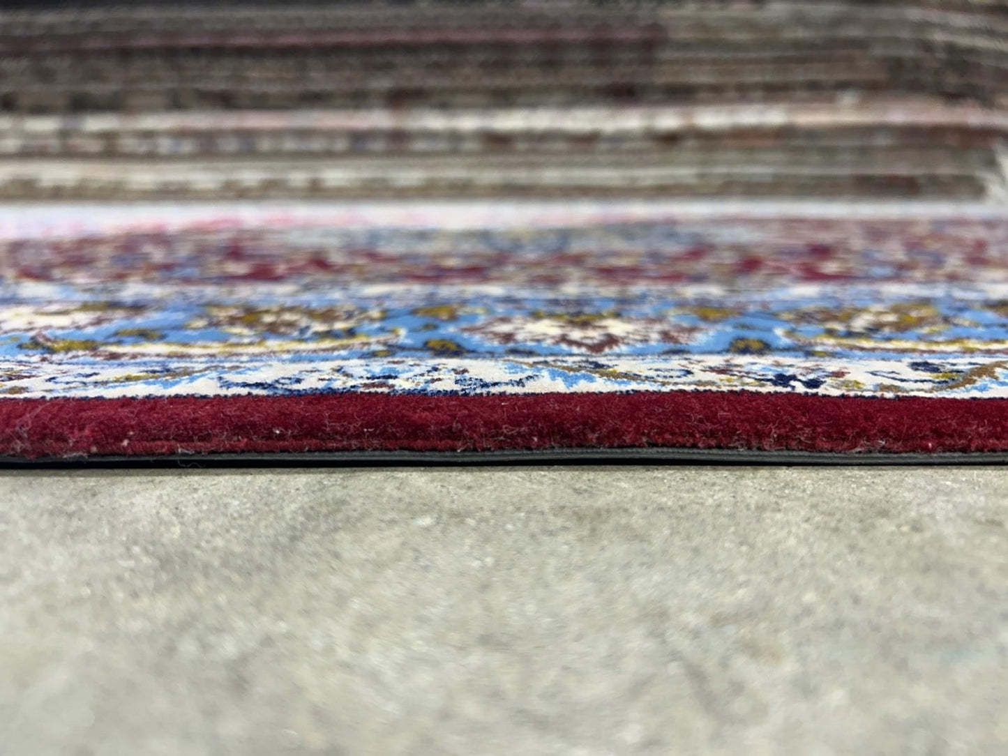 3’7”x5’3” Hand-Knotted Fine Wool & Silk Isfahane  Area Rug - Handmade Carpet 3x5