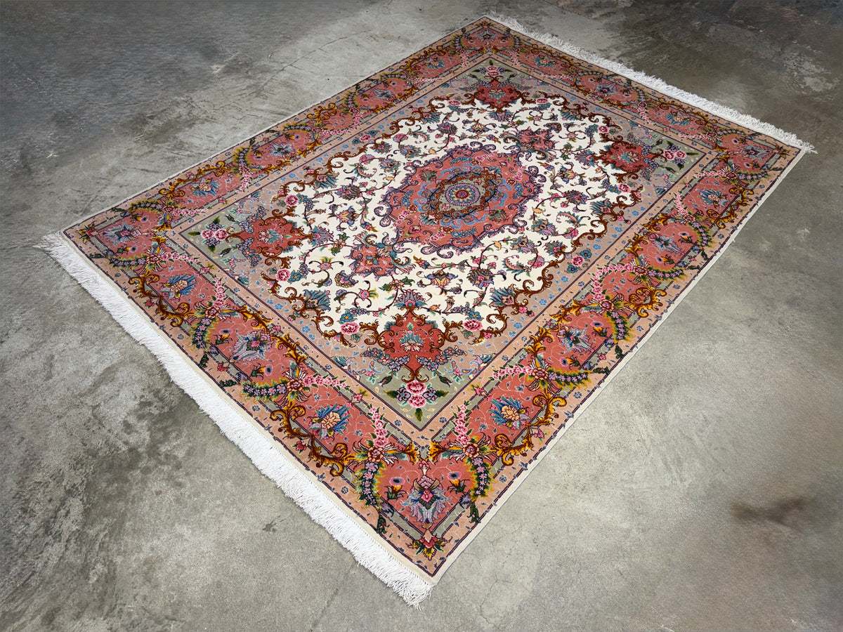 Hand-Knotted 60 Raj Persian Tabriz Rug - 4'11"x6'9"