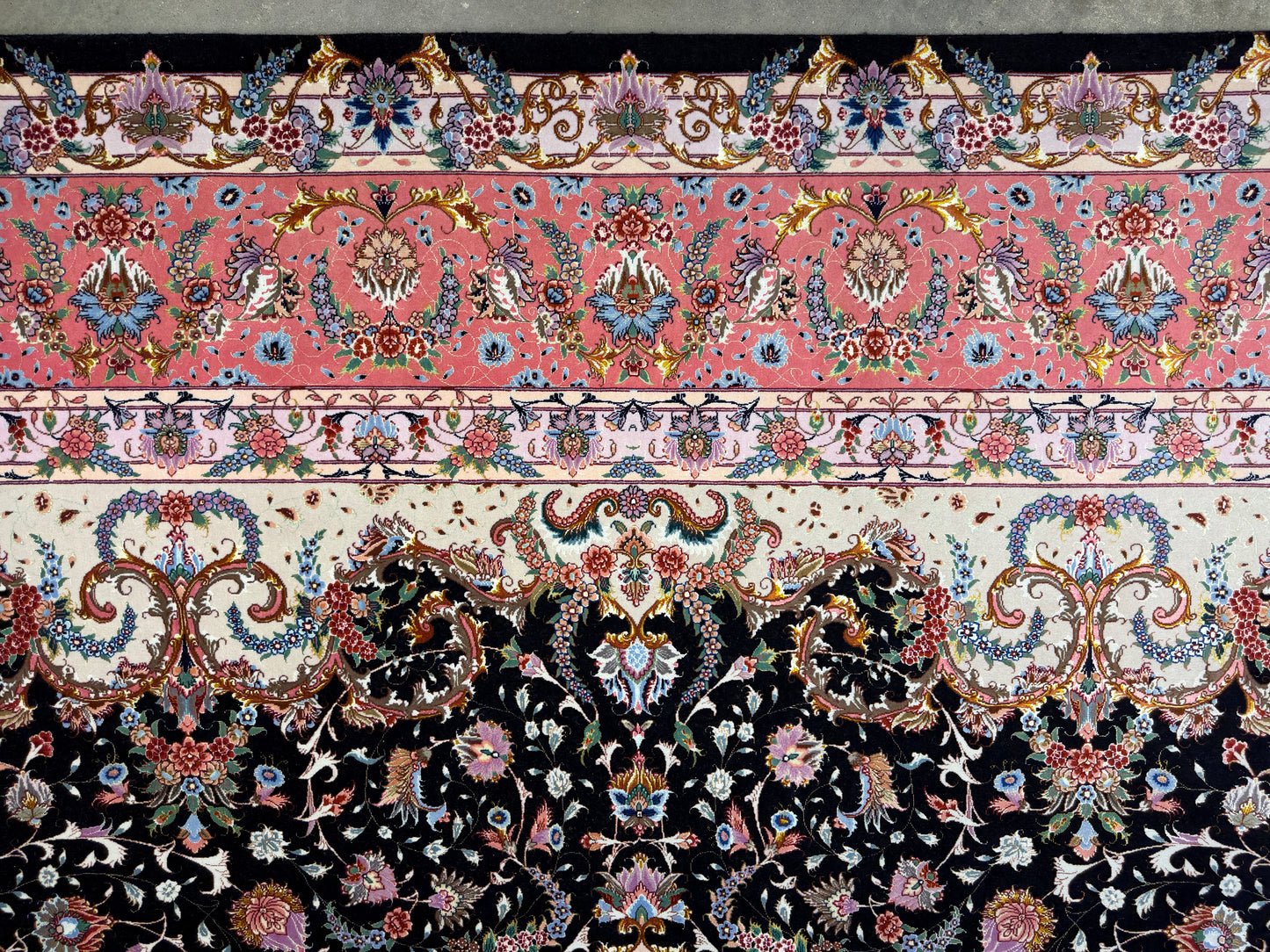 Hand-Knotted 70 Raj Persian Tabriz Rug - Signed Faizi - 9’10”x13’4”