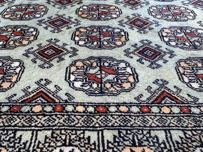 4’x6’ Hand-knotted Bokhara Area Rug