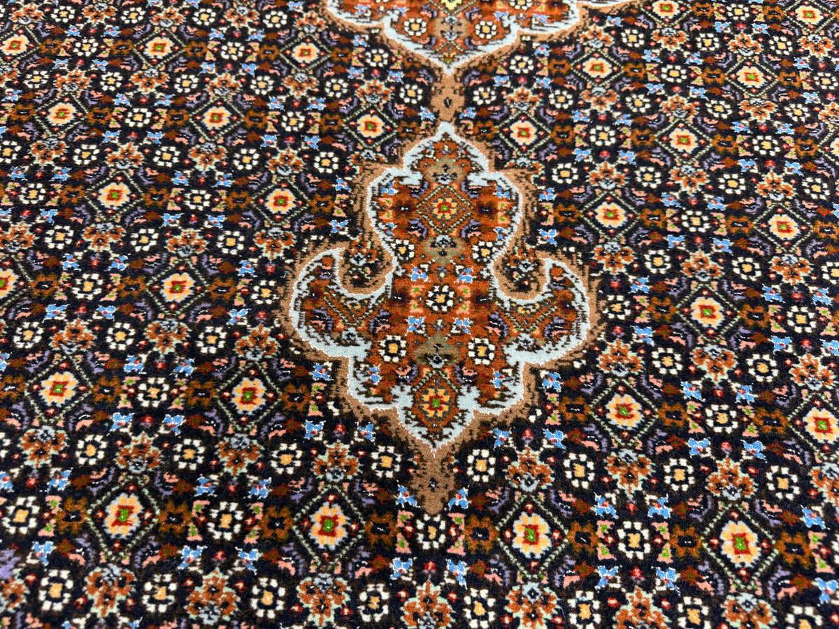 Hand-Knotted Persian Tabriz Mahi Rug - 4’8”x6’8”