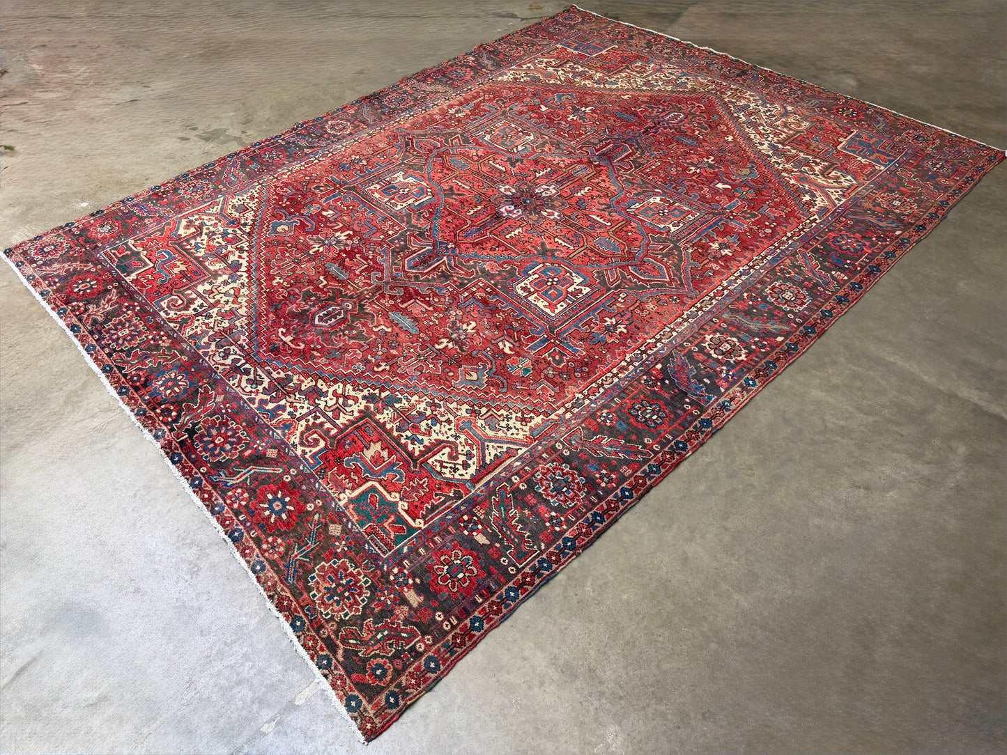Hand-Knotted Persian Heriz Rug - 9’8”x13’1”
