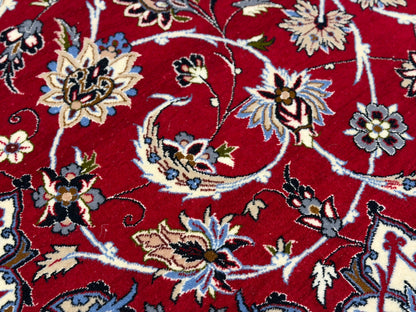 Hand-Knotted Persian Isfahan Rug - Signed Enteshari - 6'7"x9'10"