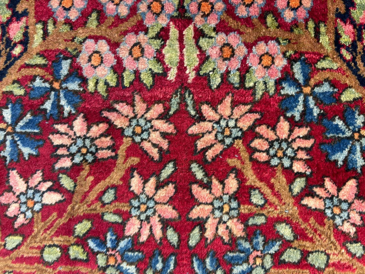 4'4"x7'6" Antique Hand-Knotted Wool Kashane Area Rug - Handmade Carpet 4x7 Red