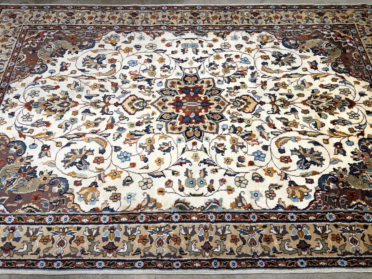 Hand-Knotted 100% Kashmiri Silk Rug - 4’11”x8’1”