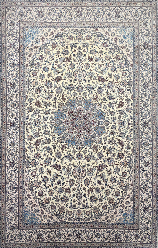 Hand-Knotted 4 La Persian Nain Rug - 6'9"x10'7"