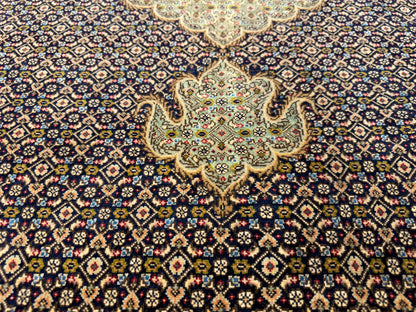 Hand-Knotted 80 Raj Persian Tabriz Mahi Rug - 4’1”x6’6”