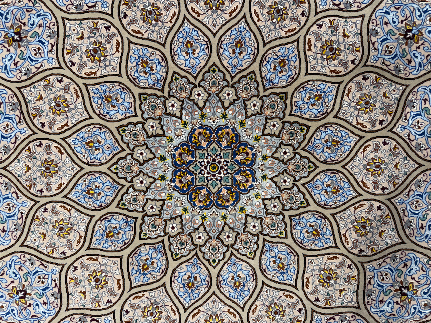 Hand-Knotted Persian Isfahan Rug - Signed Mortazavi - 5’x7’9”