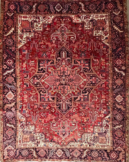 8’7”x11’ Hand-Knotted Wool Heriz Rug
