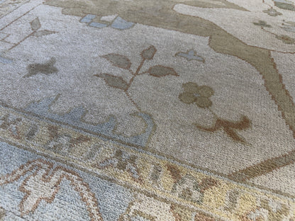 8’1”x9’10” Hand-Knotted Wool Oushak Area Rug