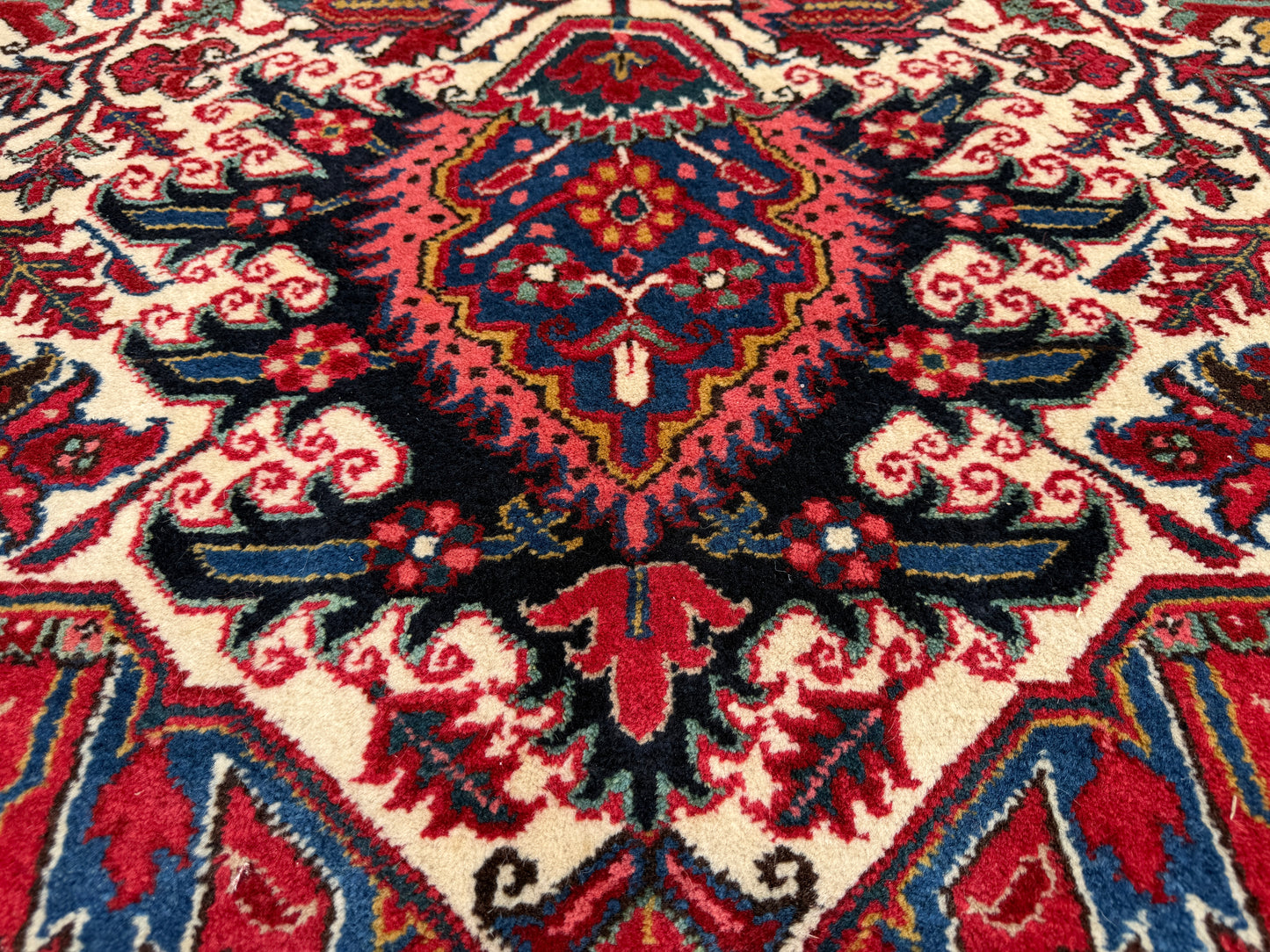 Hand-Knotted Persian Heriz Rug - 11’3”x15’8”