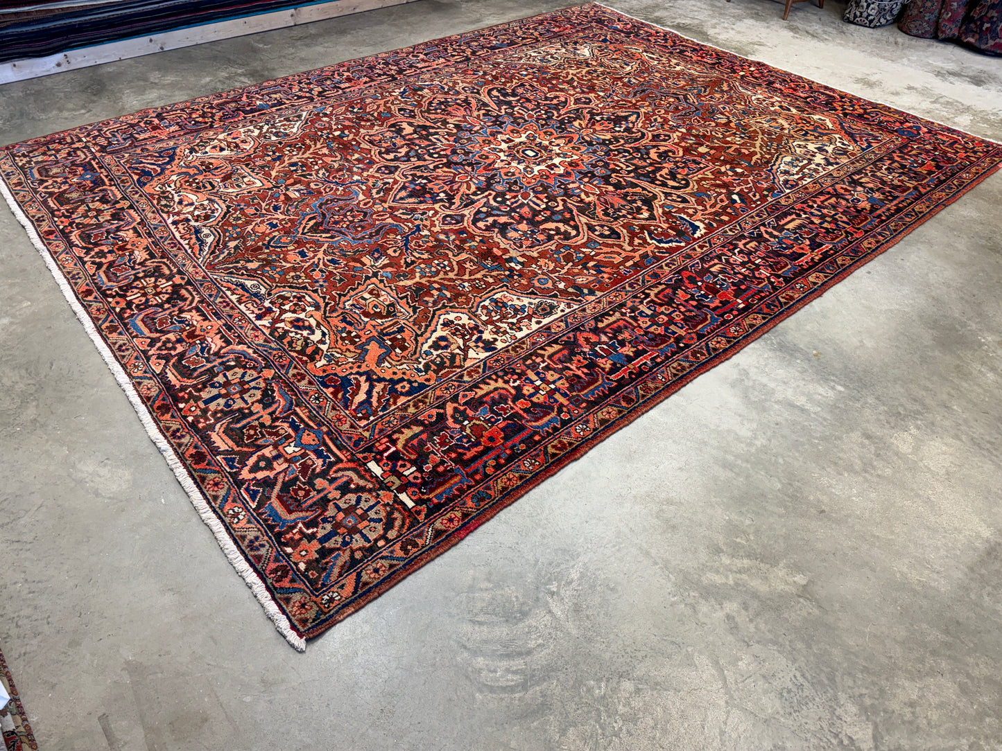 9’1”x11’9” Hand-Knotted Persian Heriz Area Rug